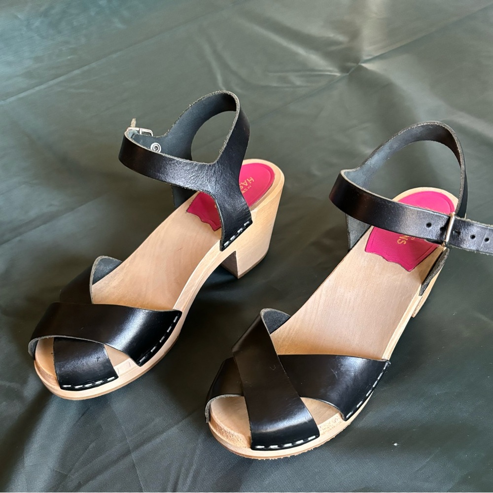 Stylish Black Leather Sandals